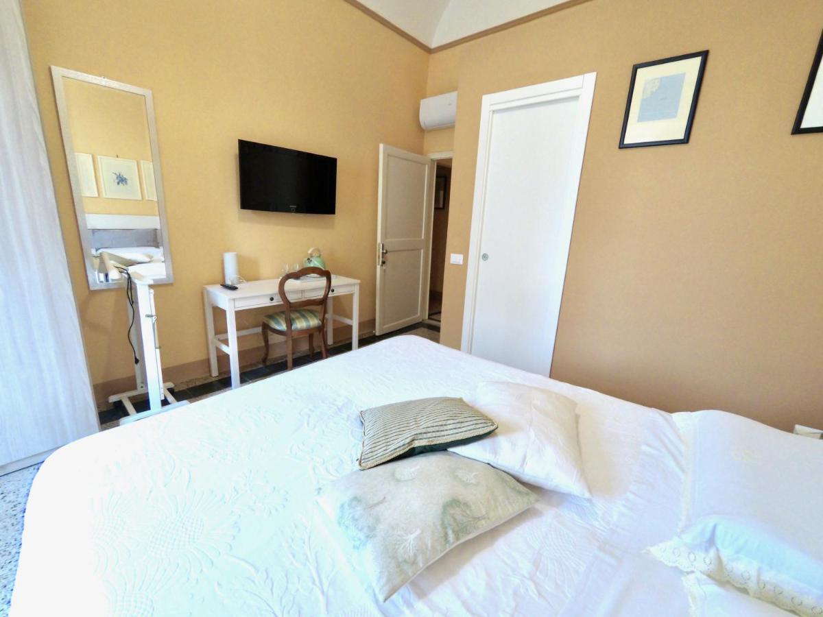 Hotel The Flower Pisa Exterior foto